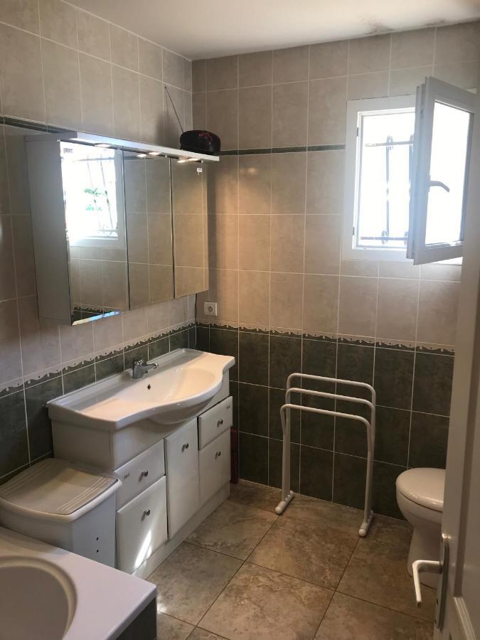 Chambre 3 Villeneuve les Béziers Extérieur photo